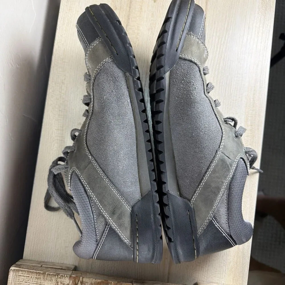 Ahnu Mens Suede Walking Shoes Grey Size 10 AF1404